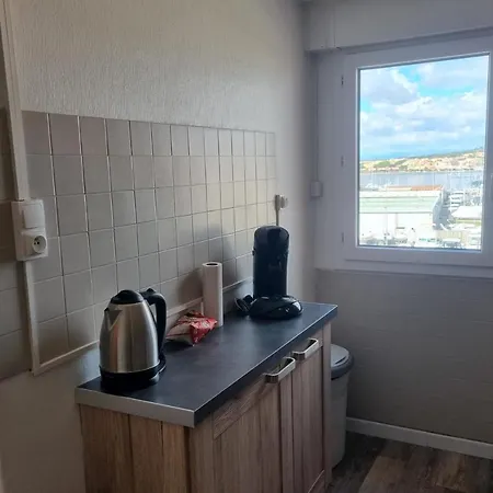 Apt With Pool Near Beach And Port